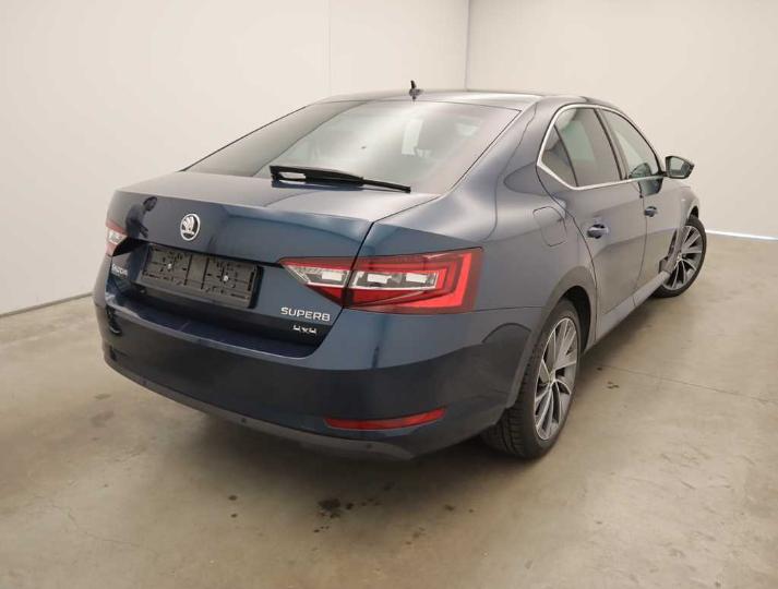 Photo 2 VIN: TMBCJ9NP2H7557158 - SKODA SUPERB 