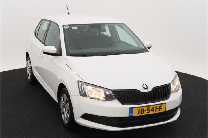 Photo 2 VIN: TMBEA6NJ1GZ123044 - SKODA FABIA 