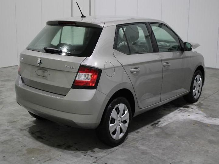 Photo 3 VIN: TMBEA6NJ2JZ095665 - SKODA FABIA 