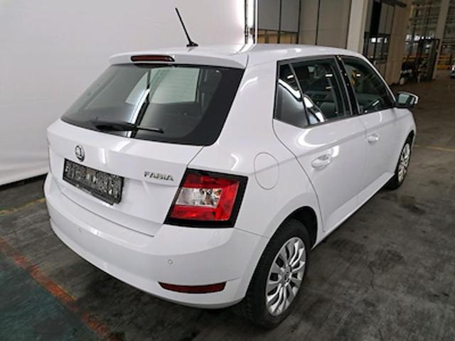 Photo 3 VIN: TMBEA6NJ2KZ032938 - SKODA FABIA 