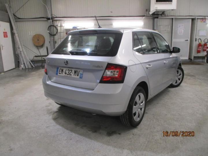 Photo 2 VIN: TMBEA6NJ3HZ168391 - SKODA FABIA 5P 