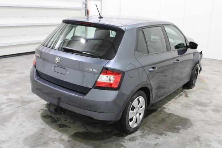 Photo 3 VIN: TMBEA6NJ4HZ091546 - SKODA FABIA 