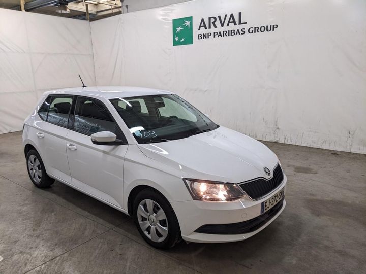 Photo 4 VIN: TMBEA6NJ5HZ123565 - SKODA FABIA 