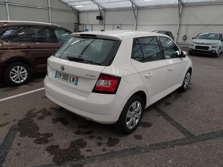 Photo 2 VIN: TMBEA6NJ8HZ167267 - SKODA FABIA 