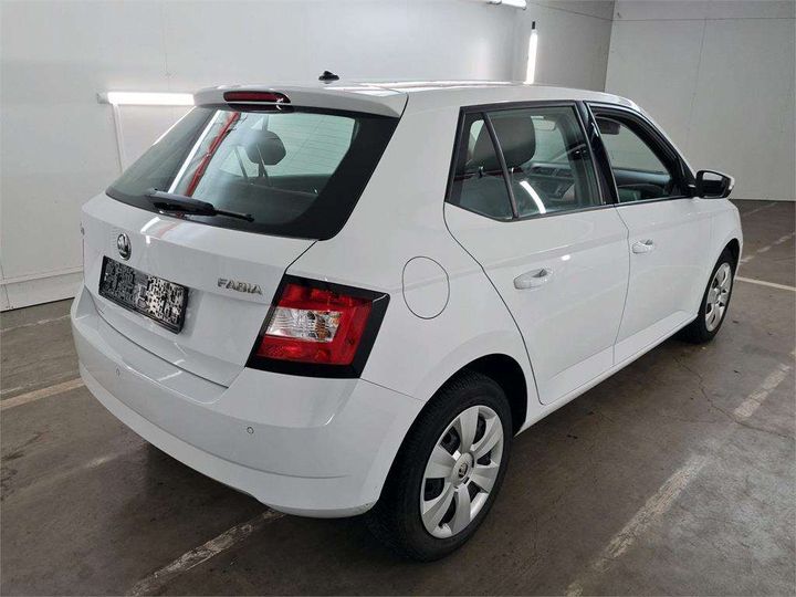 Photo 4 VIN: TMBEA6NJ8JZ085108 - SKODA FABIA 