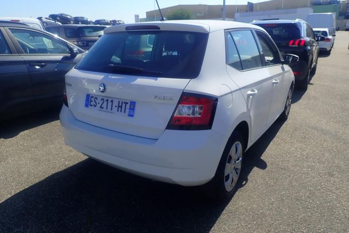 Photo 2 VIN: TMBEA6NJ8JZ087635 - SKODA FABIA 