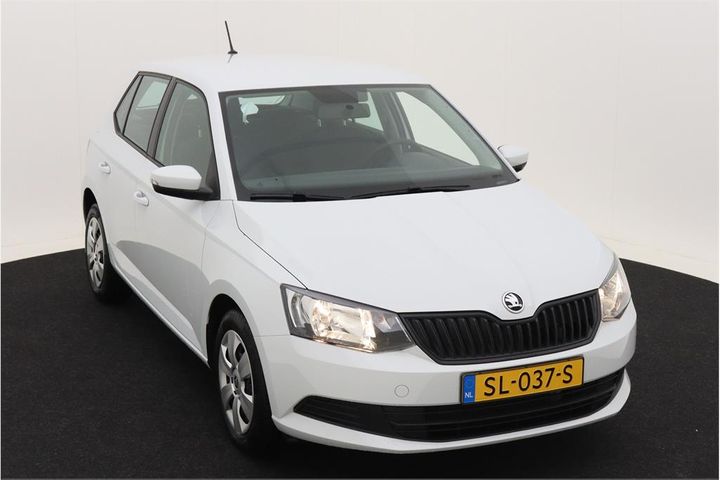 Photo 2 VIN: TMBEA6NJ8JZ111450 - SKODA FABIA 