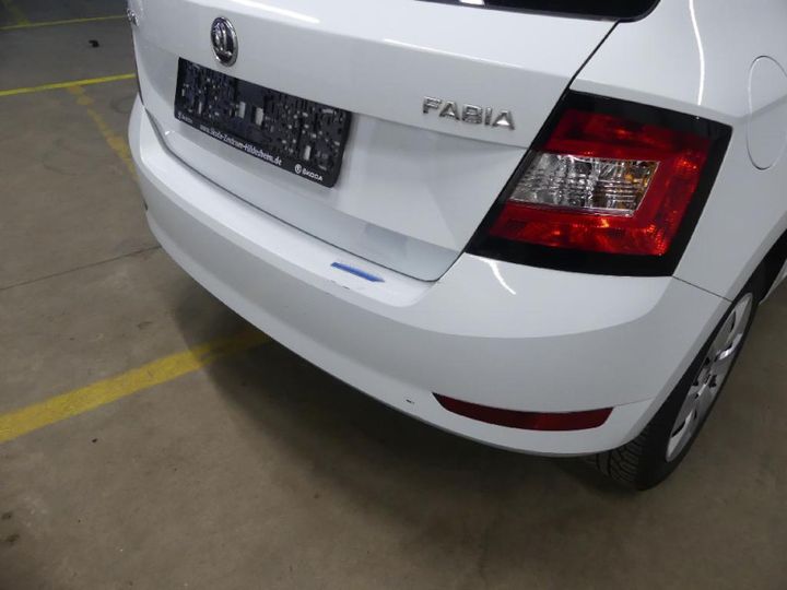 Photo 15 VIN: TMBEA6NJ8KZ047508 - SKODA FABIA 