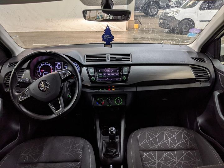 Photo 5 VIN: TMBEB6NJ0KZ068348 - SKODA FABIA 