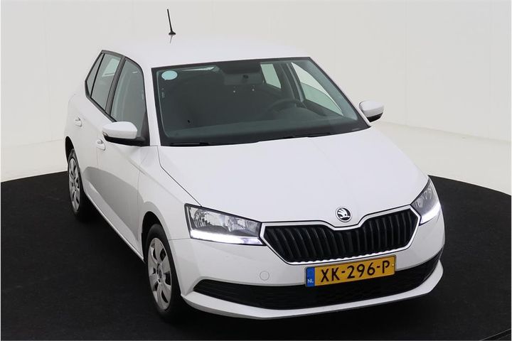 Photo 2 VIN: TMBEB6NJ0KZ074439 - SKODA FABIA 