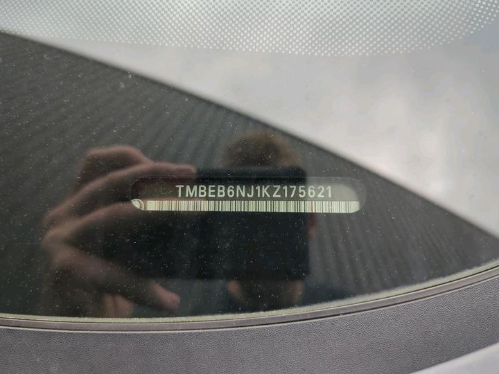 Photo 11 VIN: TMBEB6NJ1KZ175621 - SKODA FABIA 