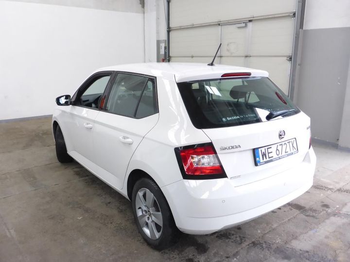 Photo 4 VIN: TMBEB6NJ4JZ174039 - SKODA FABIA 