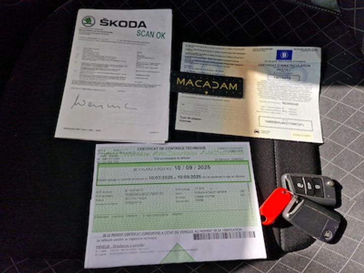 Photo 11 VIN: TMBEB6NJ6KZ175887 - SKODA FABIA 