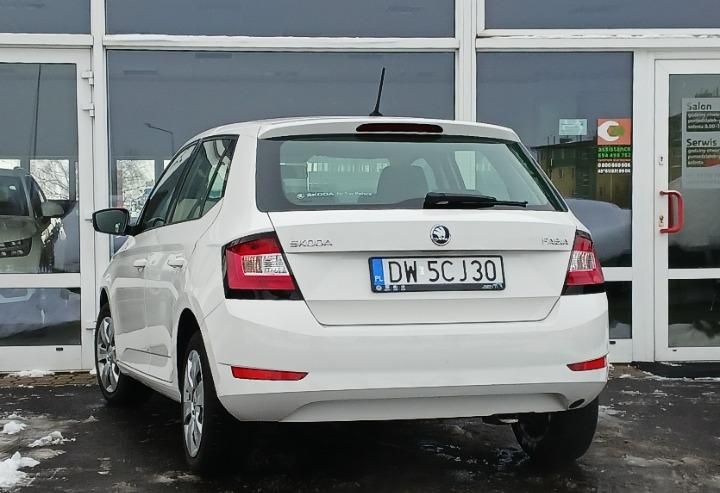 Photo 3 VIN: TMBEB6NJ8KZ139201 - SKODA FABIA 