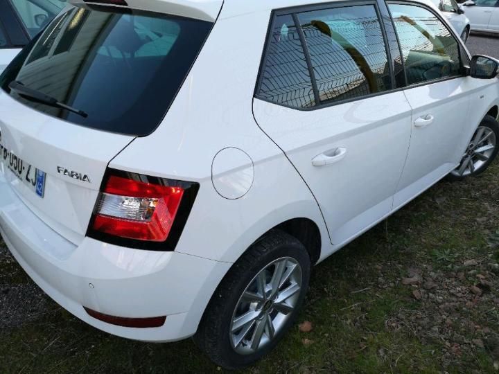 Photo 13 VIN: TMBEB6NJ9KZ032254 - SKODA FABIA 