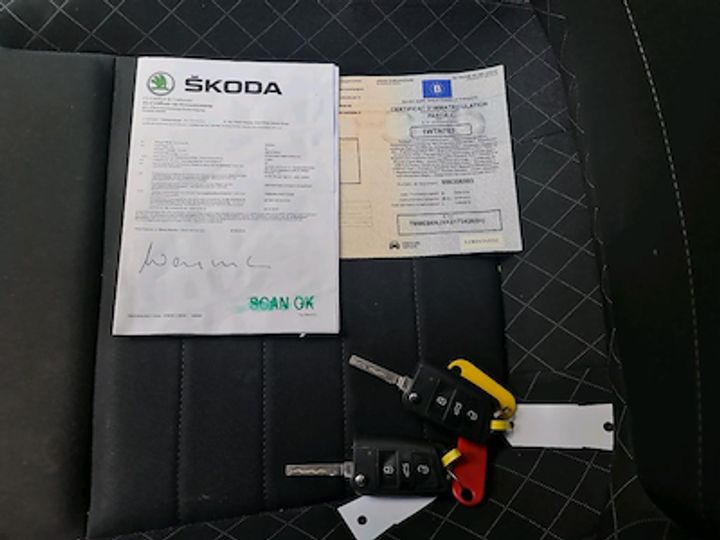 Photo 11 VIN: TMBEB6NJXKZ172426 - SKODA FABIA 