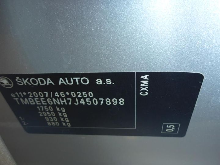 Photo 11 VIN: TMBEE6NH7J4507898 - SKODA RAPID 