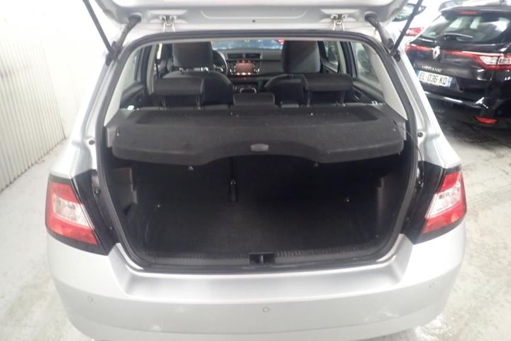 Photo 3 VIN: TMBEE6NJ6JZ007737 - SKODA FABIA 5P 