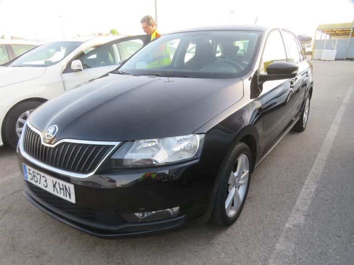 Photo 1 VIN: TMBEF6NH1J4546984 - SKODA SPACEBACK 