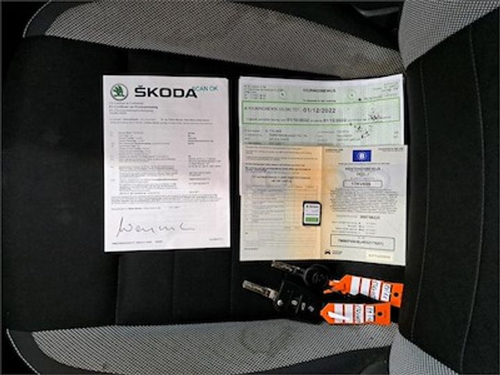 Photo 12 VIN: TMBEF6NH8J4532175 - SKODA NULL 