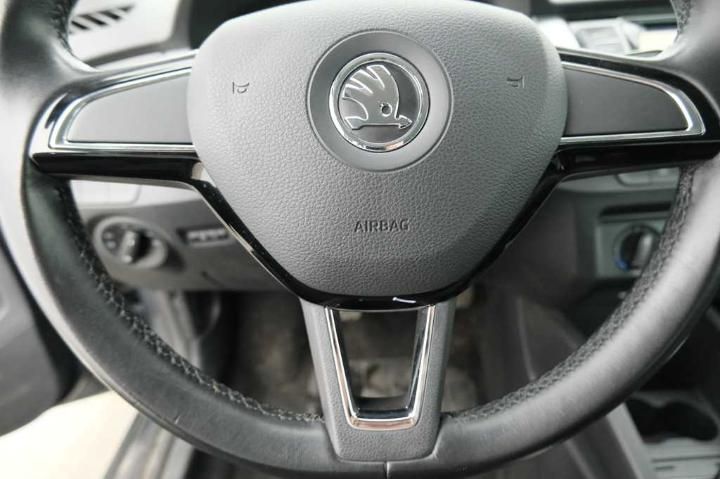 Photo 21 VIN: TMBEJ6NJ2HZ010060 - SKODA FABIA 