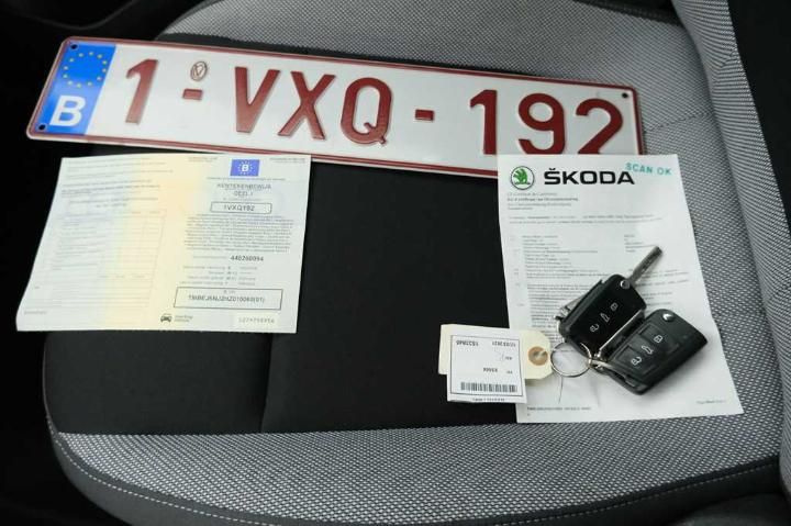 Photo 4 VIN: TMBEJ6NJ2HZ010060 - SKODA FABIA 