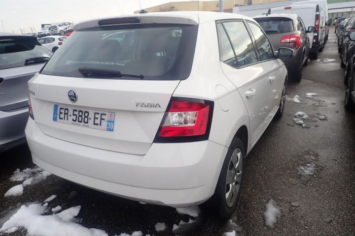 Photo 2 VIN: TMBEJ6NJ4HZ115733 - SKODA FABIA 5P 