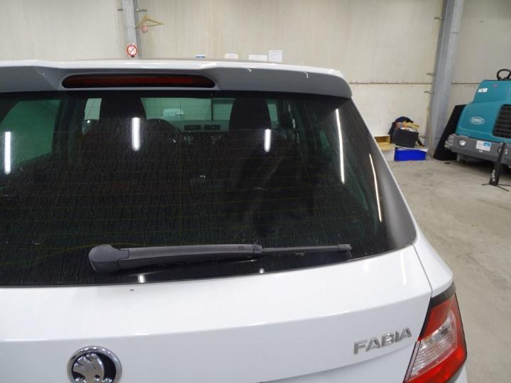 Photo 16 VIN: TMBEJ6NJ4JZ039579 - SKODA FABIA 