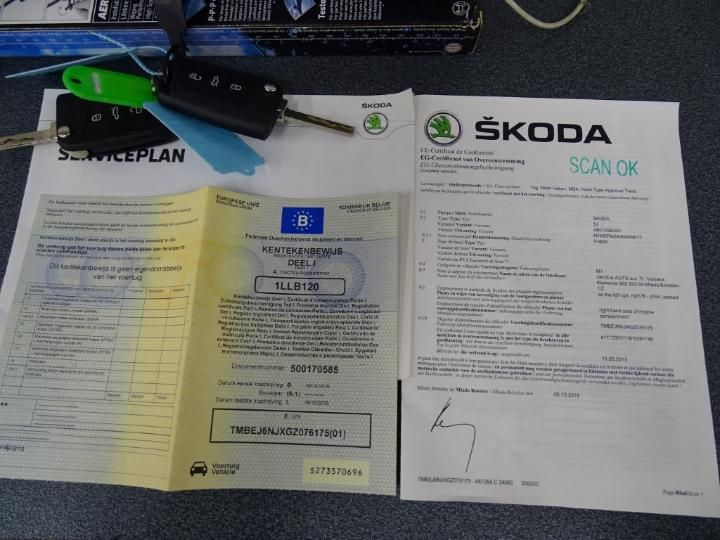 Photo 4 VIN: TMBEJ6NJXGZ076175 - SKODA FABIA 