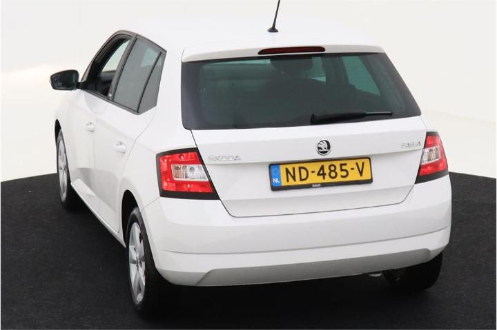 Photo 4 VIN: TMBEM6NJ0HZ067140 - SKODA FABIA 