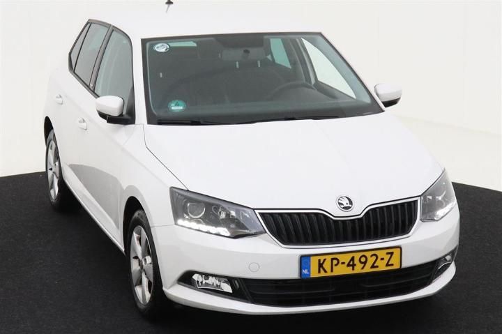 Photo 2 VIN: TMBEM6NJ1HZ059404 - SKODA FABIA 