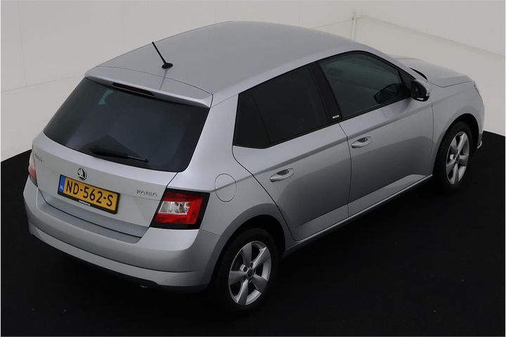 Photo 3 VIN: TMBEM6NJ1HZ067504 - SKODA FABIA 