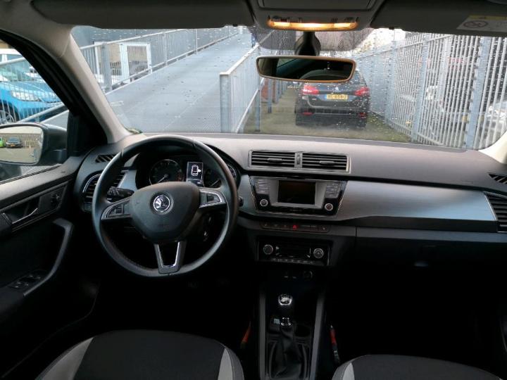 Photo 6 VIN: TMBEM6NJ2GZ144539 - SKODA FABIA 