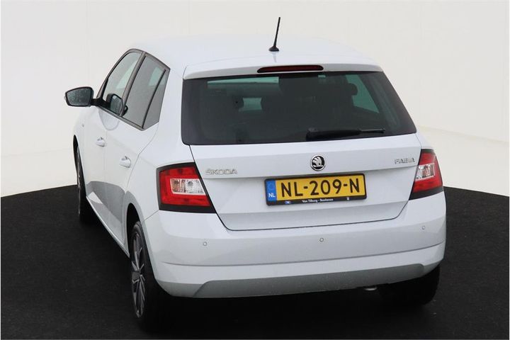 Photo 4 VIN: TMBEM6NJ4HZ121510 - SKODA FABIA 