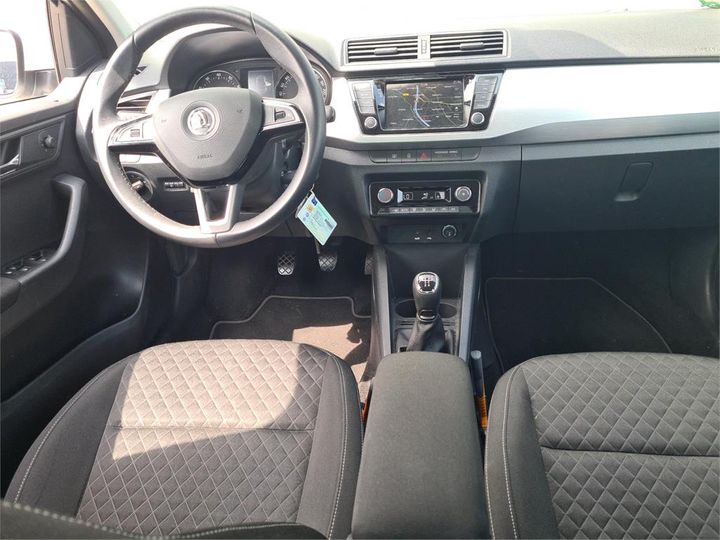 Photo 6 VIN: TMBEM6NJ4HZ133155 - SKODA FABIA 