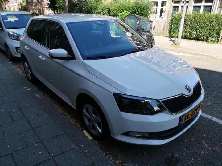 Photo 2 VIN: TMBEM6NJ7HZ055700 - SKODA FABIA 