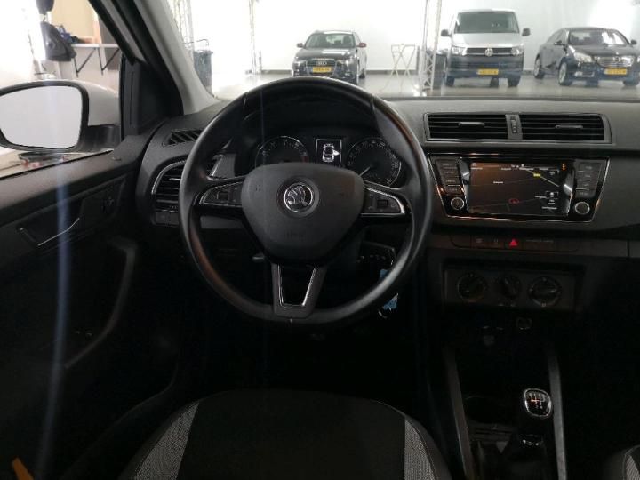 Photo 6 VIN: TMBEM6NJ9GZ110565 - SKODA FABIA 