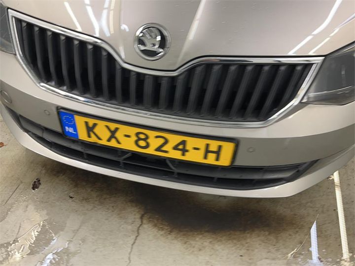 Photo 11 VIN: TMBEM6NJXHZ093924 - SKODA FABIA 