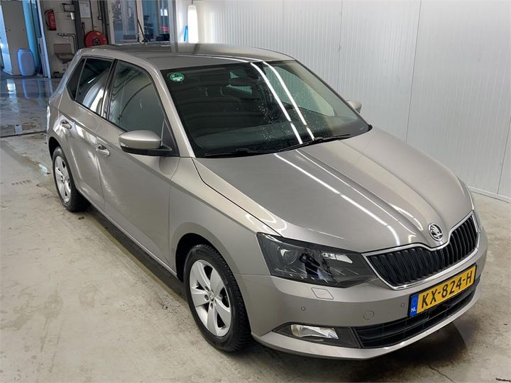 Photo 2 VIN: TMBEM6NJXHZ093924 - SKODA FABIA 