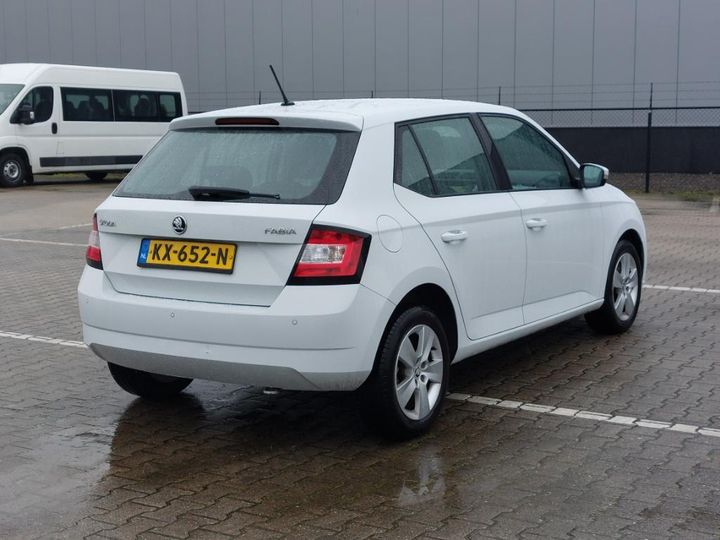 Photo 3 VIN: TMBEN6NJ7HZ102804 - SKODA FABIA 