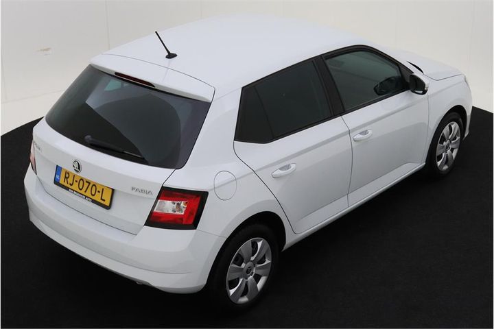 Photo 3 VIN: TMBEP6NJ0JZ065109 - SKODA FABIA 