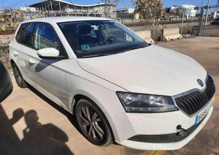 Photo 1 VIN: TMBEP6NJ2MZ102021 - SKODA FABIA 