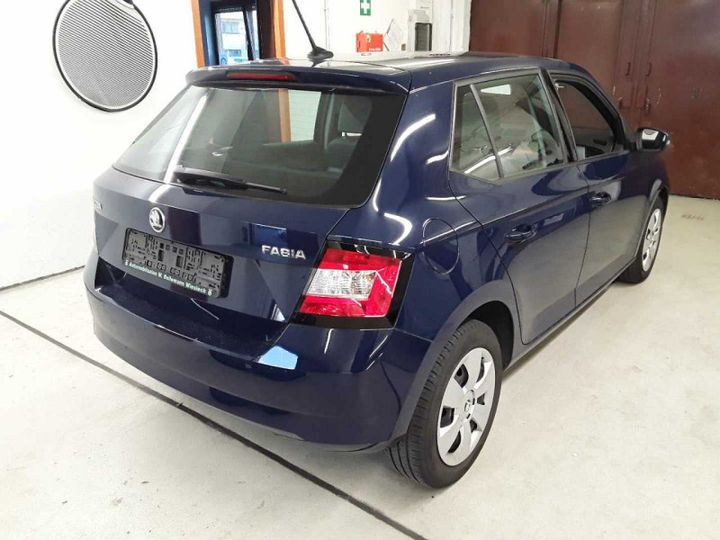 Photo 4 VIN: TMBEP6NJXJZ027371 - SKODA FABIA 1.0 TSI 