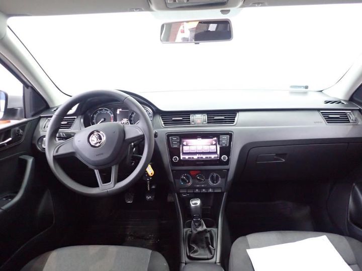 Photo 10 VIN: TMBER6NHXK4013685 - SKODA RAPID 