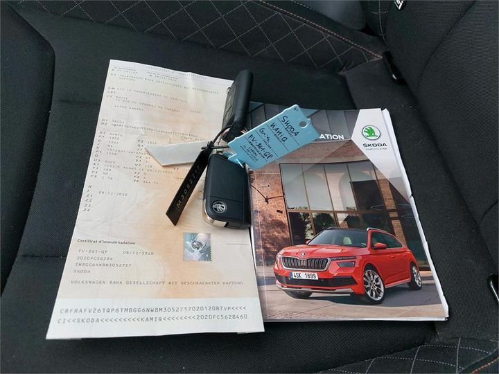 Photo 12 VIN: TMBGG6NW8M3052717 - SKODA KAMIQ 