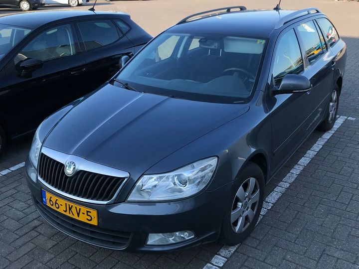 Photo 0 VIN: TMBGJ61Z0A2013820 - SKODA OCTAVIA COMBI 