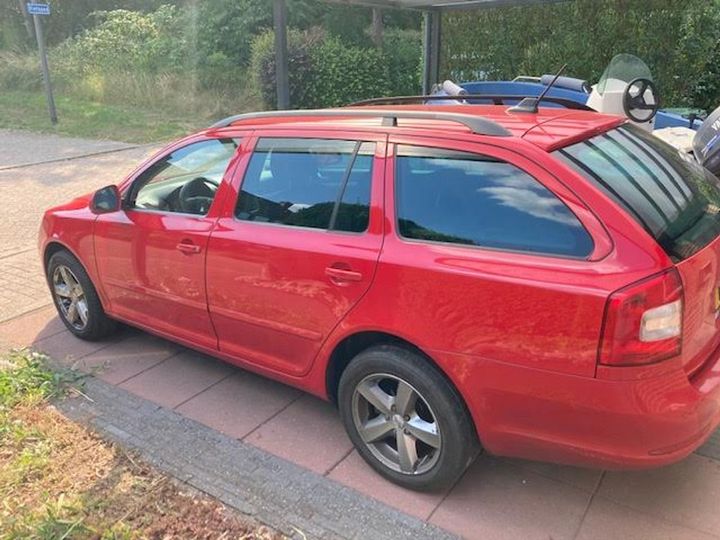 Photo 11 VIN: TMBHT61Z8C2125637 - SKODA OCTAVIA 