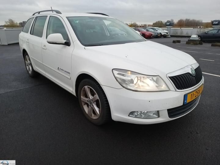 Photo 3 VIN: TMBHT61Z8D2043554 - SKODA OCTAVIA 