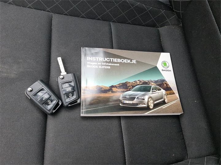 Photo 13 VIN: TMBJA9NP3J7520357 - SKODA SUPERB COMBI 