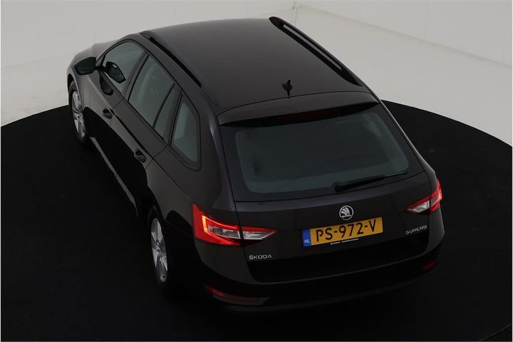 Photo 4 VIN: TMBJA9NP3J7520357 - SKODA SUPERB COMBI 